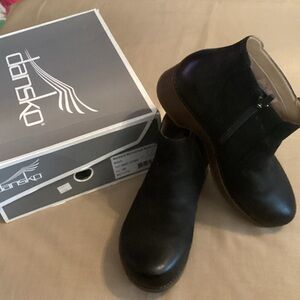 listing-status-banner